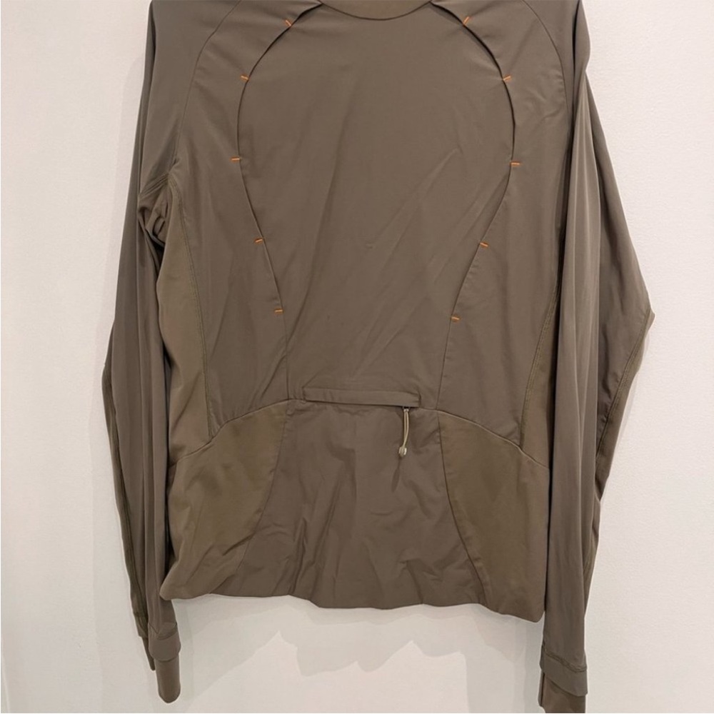 Lululemon Jacket - Picture 5 of 7